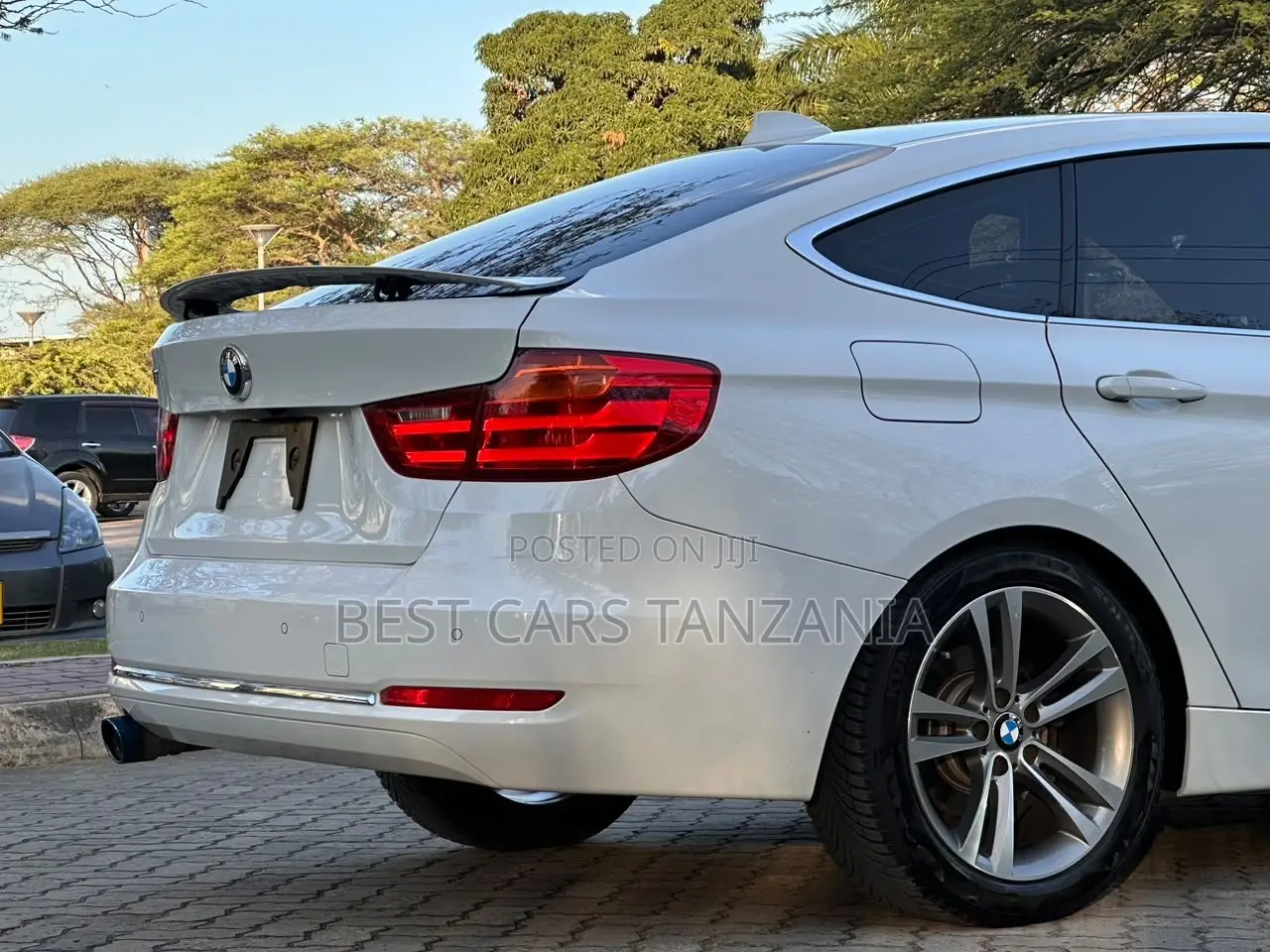 BMW G-Series 2013 Pearl