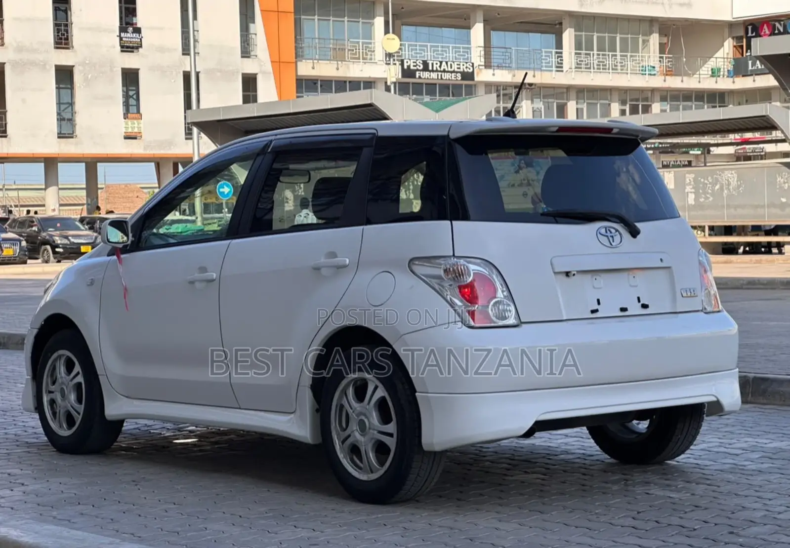 Toyota IST 2006 White