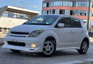 Toyota IST 2006 White