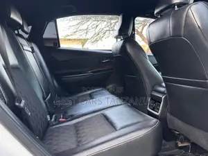 Toyota Harrier 2.0 2015 Pearl