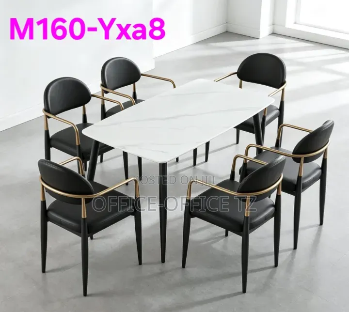 Dinning Table (6 Seaters)