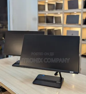 Desktop Computer Lenovo ideacentre AIO 520 8GB Intel Core i5 SSD 256GB