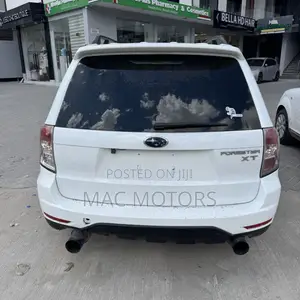 Subaru Forester 2009 White