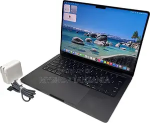 New Laptop Apple MacBook Pro 2023 M2 16GB Apple M2 SSD 512GB