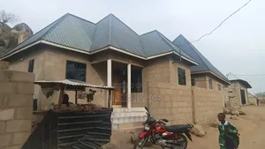 Furnished 2bdrm House in Usagara for sale