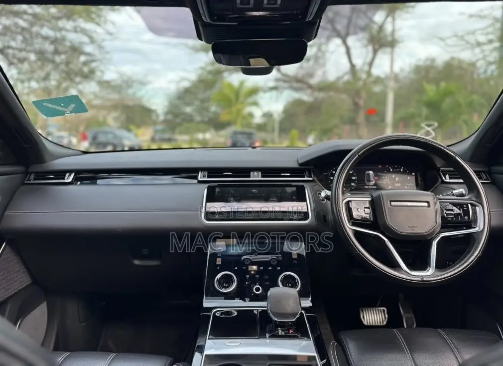 Land Rover Range Rover Velar 2021 Black