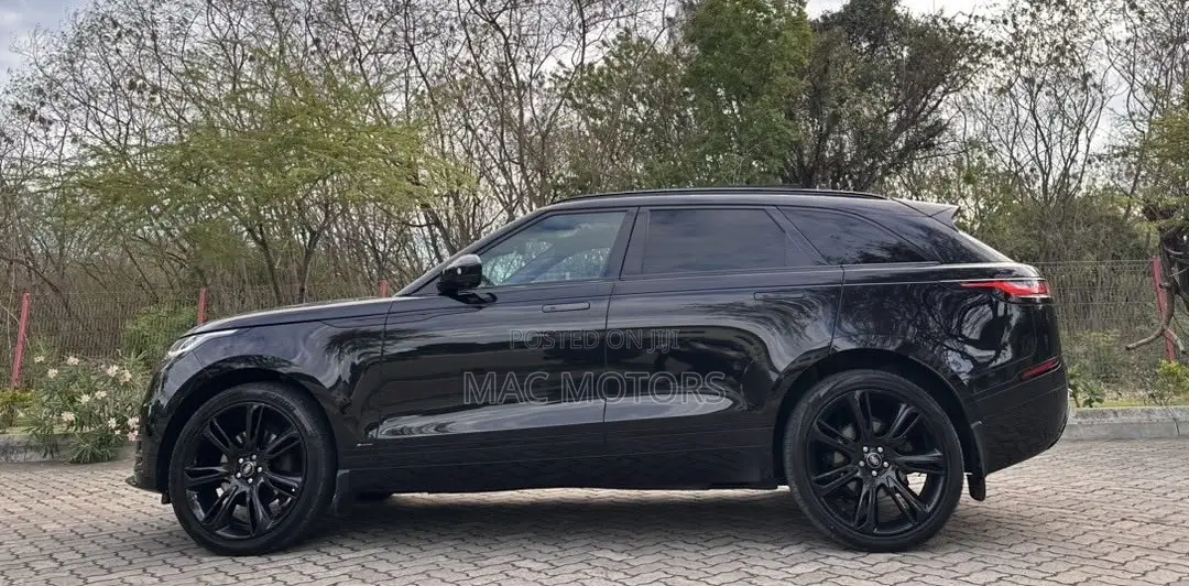 Land Rover Range Rover Velar 2021 Black