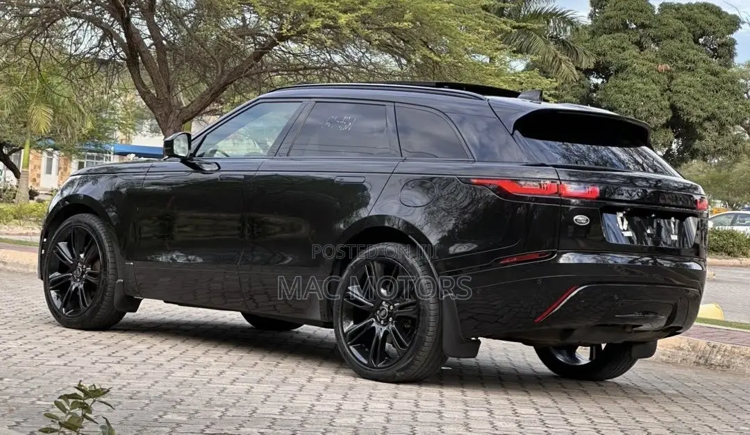 Land Rover Range Rover Velar 2021 Black