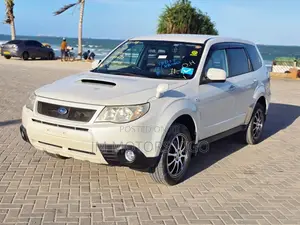 Subaru Forester 2010 White