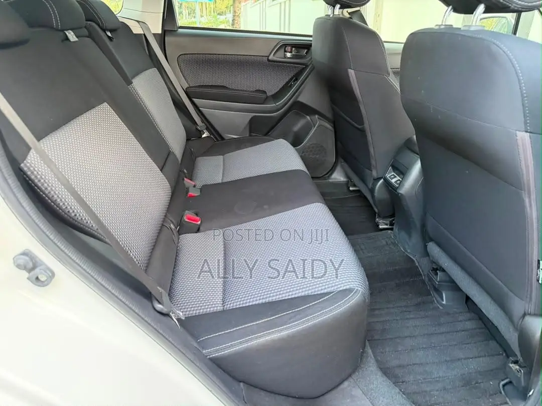 Subaru Forester 2.0XT Premium AWD 2016 White