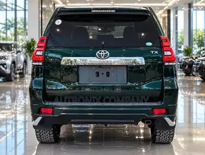 Toyota Land Cruiser 2017 Green