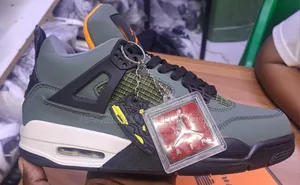 Air Bike Navy Green Color