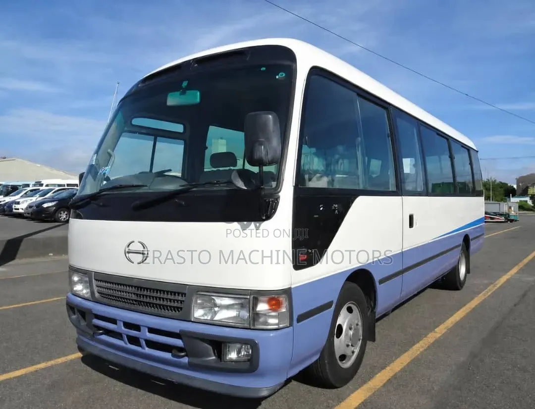 Toyota Coaster 2004