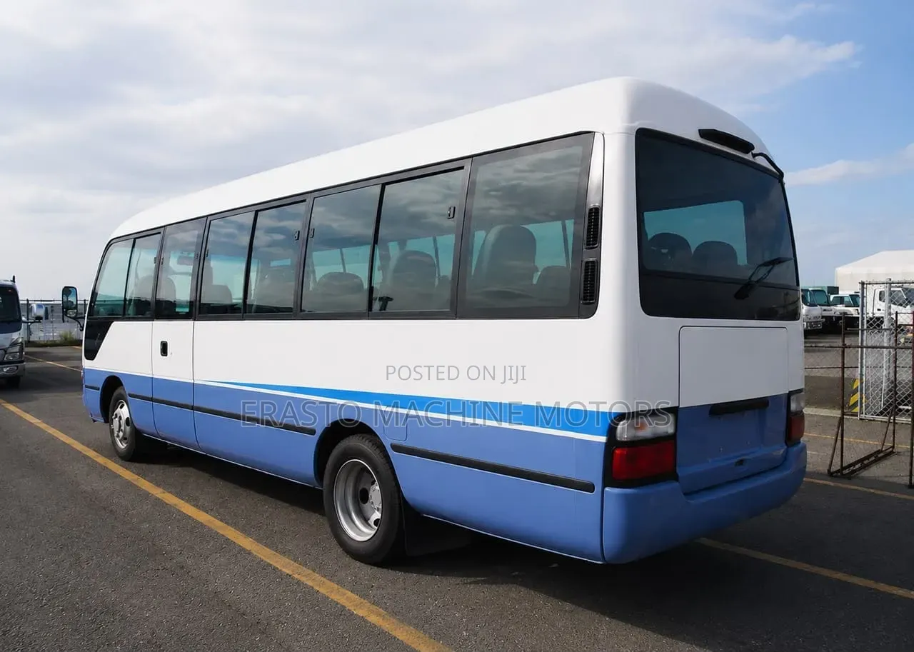 Toyota Coaster 2004
