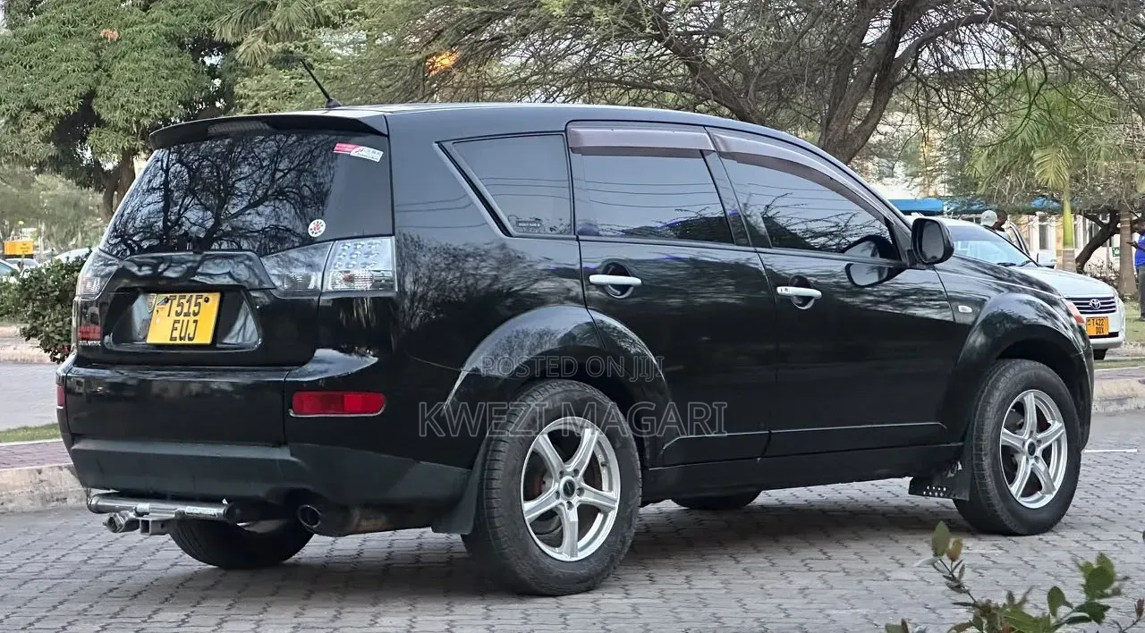 Mitsubishi Outlander 2008 Black