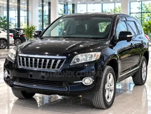 Toyota Vanguard 2011