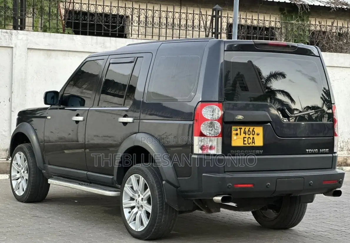 Land Rover Discovery 2007 Black