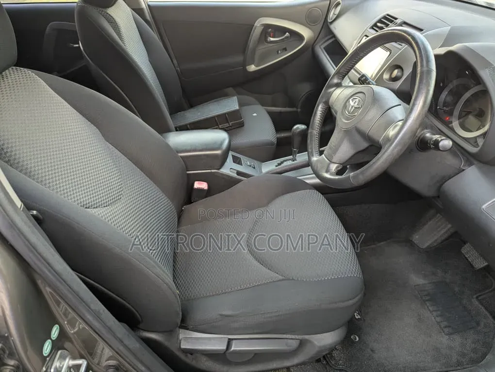 Toyota RAV4 2009 Gray