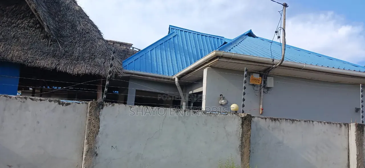 Furnished 12bdrm Apartment in Shayo Buildtech, Bago for sale