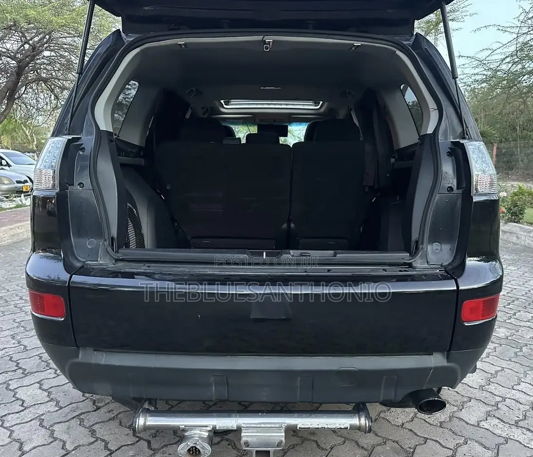 Mitsubishi Outlander 2.0 Di-D 2008 Black