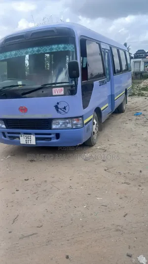 Toyota Coaster 1999