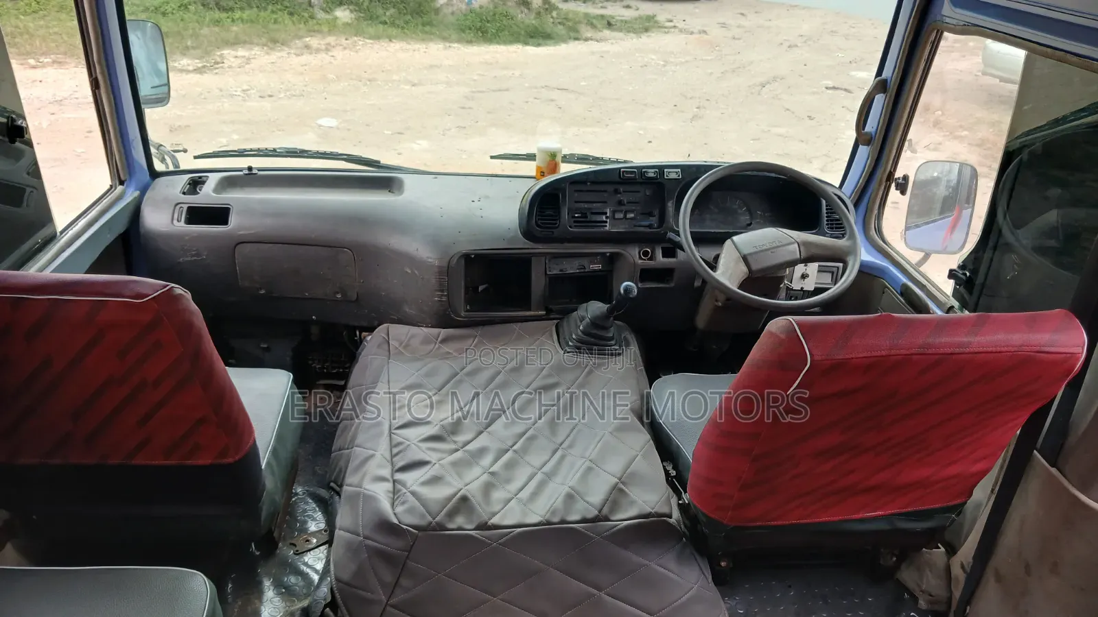 Toyota Coaster 1999