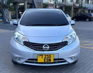 Nissan Note 2014 Silver