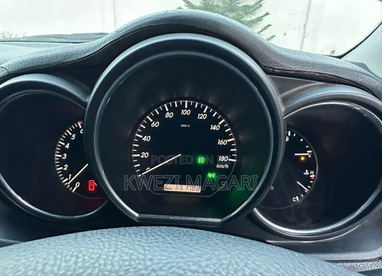 Toyota Harrier 2006 Silver