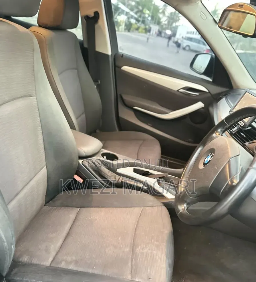 BMW X1 2011 Black