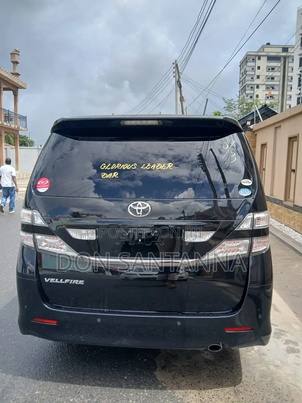 Toyota Vellfire 2010 Black