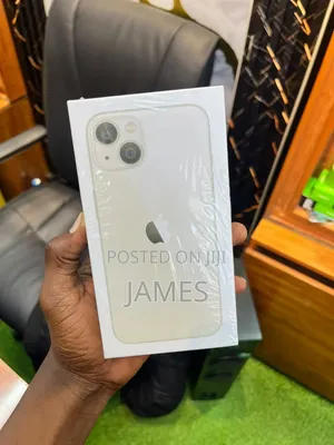 New Apple iPhone 13 128 GB White