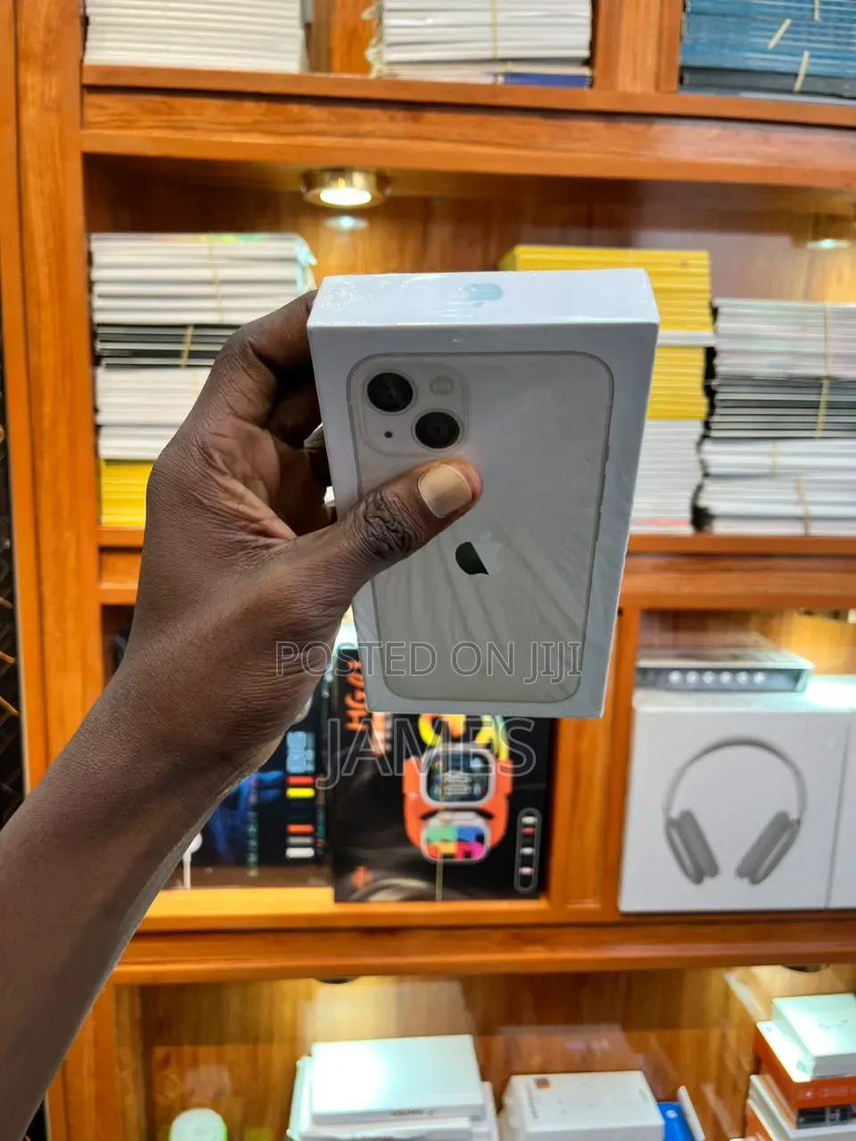 New Apple iPhone 13 128 GB White