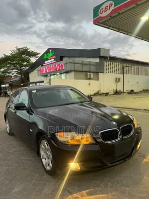 BMW 3 Series 2011 Black