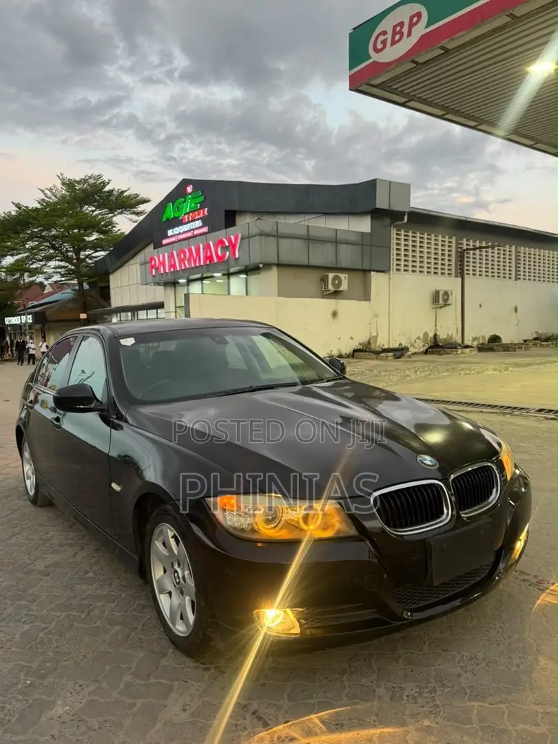 BMW 3 Series 2011 Black