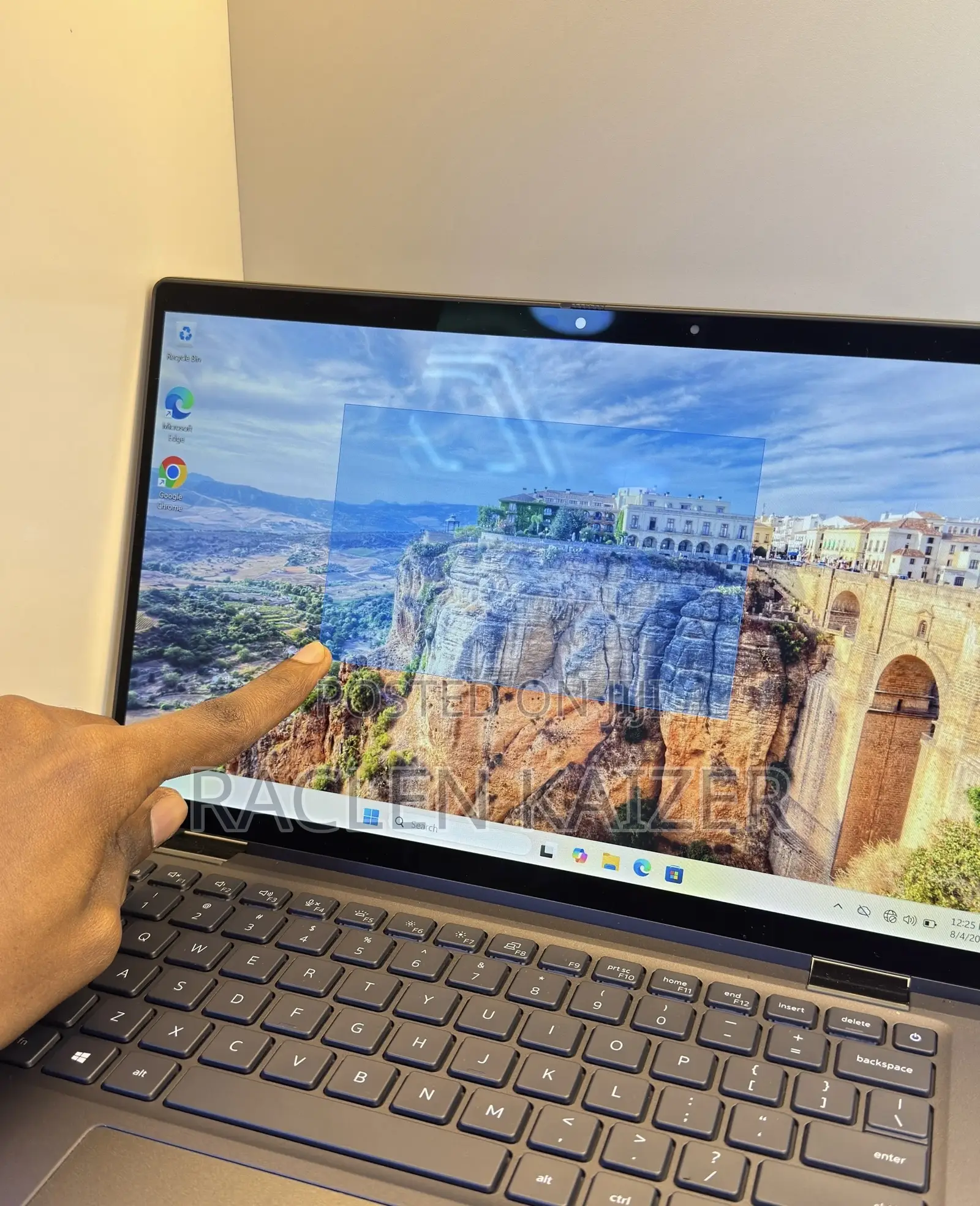 Laptop Dell Latitude 7400 2-in-1 32GB Intel Core i7 SSD 512GB