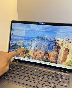 Laptop Dell Latitude 7400 2-in-1 32GB Intel Core i7 SSD 512GB