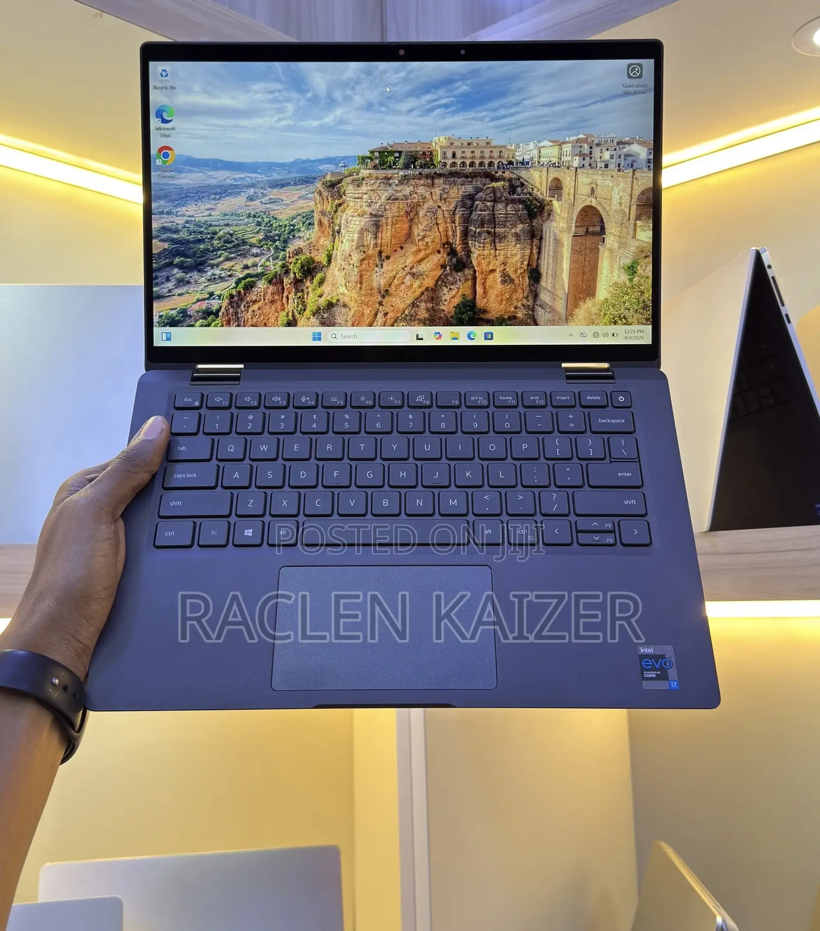 Laptop Dell Latitude 7400 2-in-1 32GB Intel Core i7 SSD 512GB