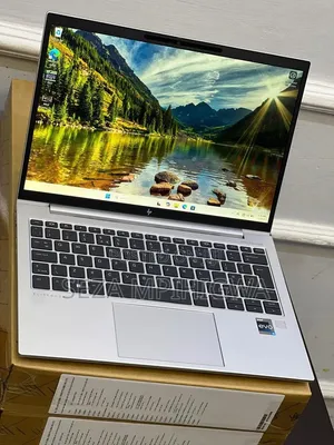 Laptop HP EliteBook 830 16GB Intel Core i5 SSD 512GB