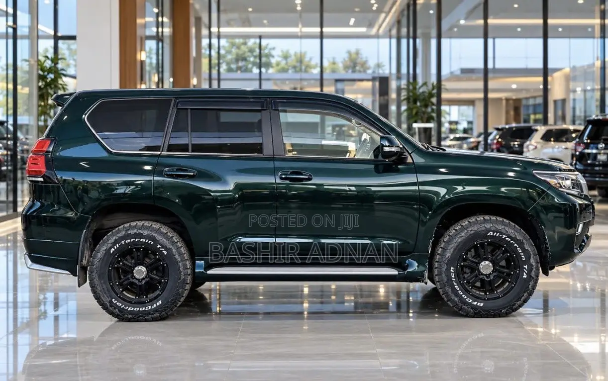 Toyota Land Cruiser Prado 2.8 2017 Green