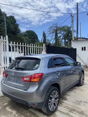 Mitsubishi RVR 2017 Gray