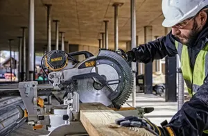 Dewalt Mitre Saw 1675W 12"