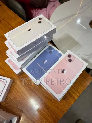New Apple iPhone 13 128 GB White