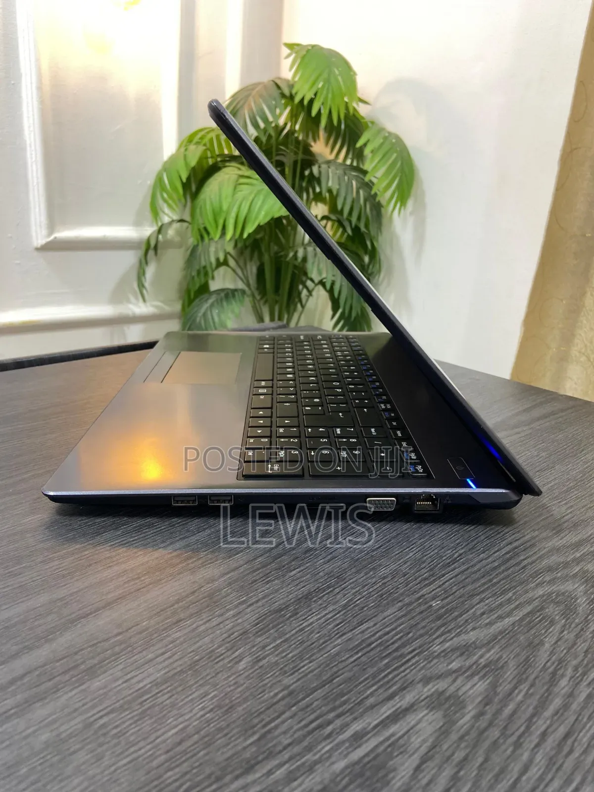 Laptop Stone Stone 8GB Intel Core i3 SSD 128GB