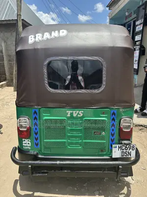 TVS King Deluxe Plus iTouch Start 2023 Green