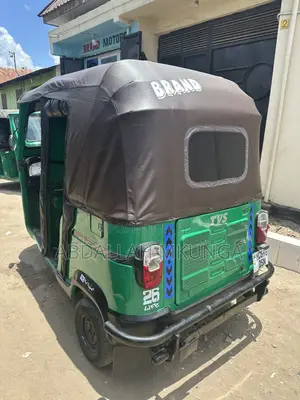 TVS King Deluxe Plus iTouch Start 2023 Green
