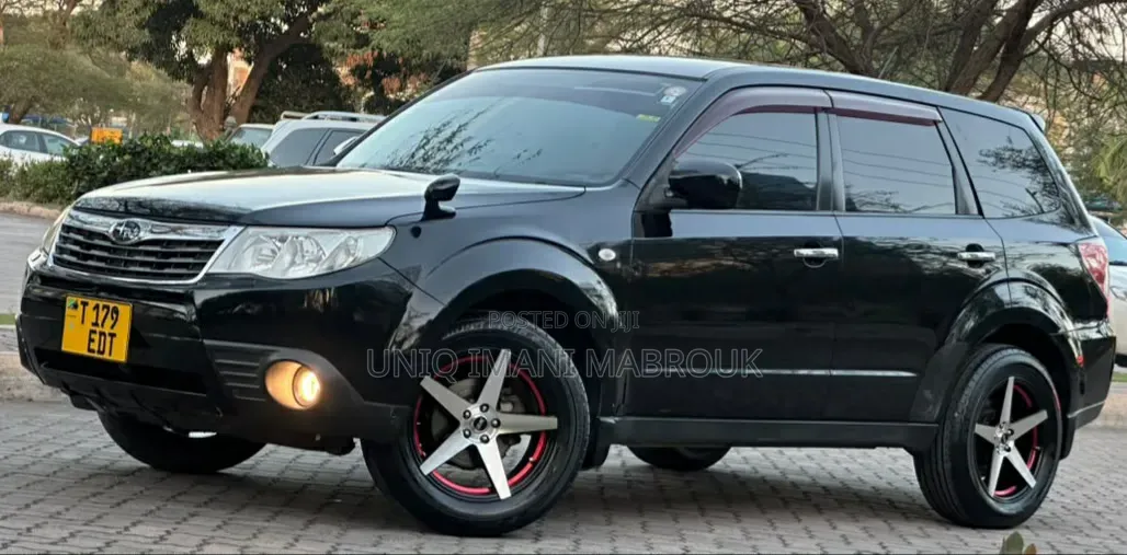Subaru Forester 2010 Black