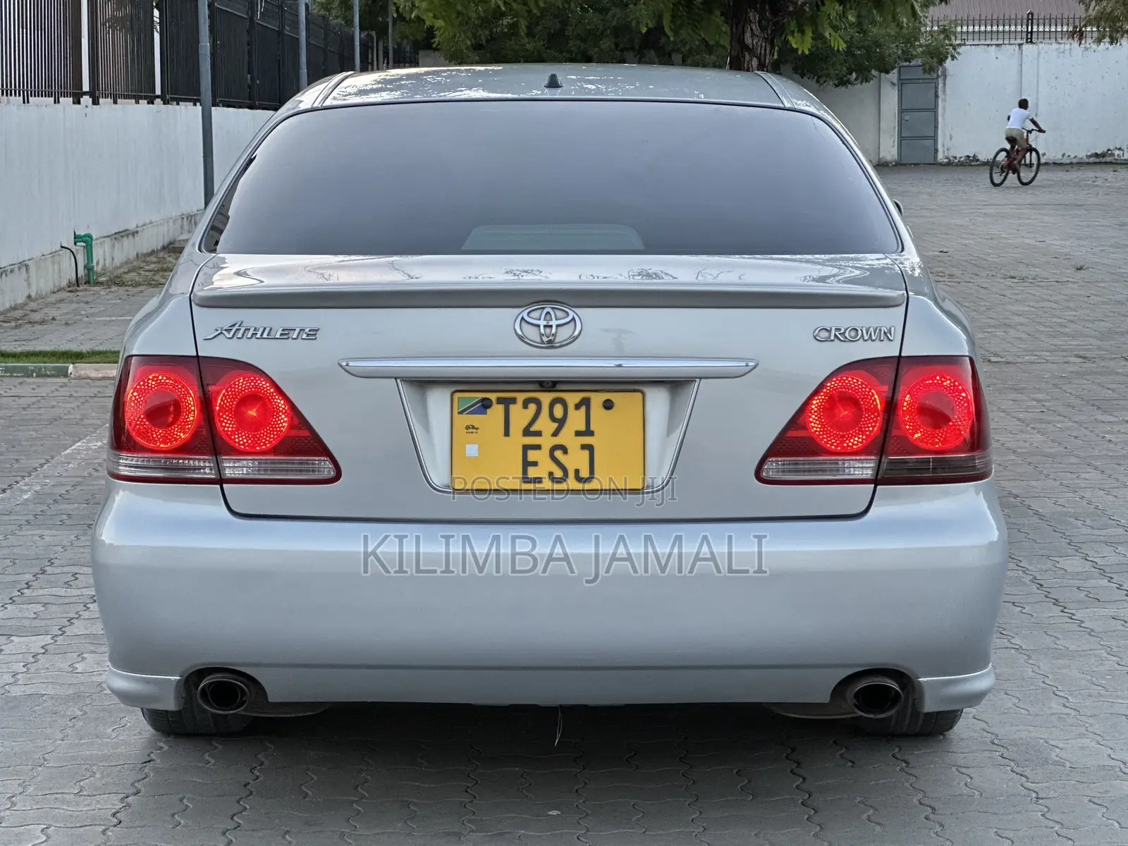 Toyota Crown 2006 Silver