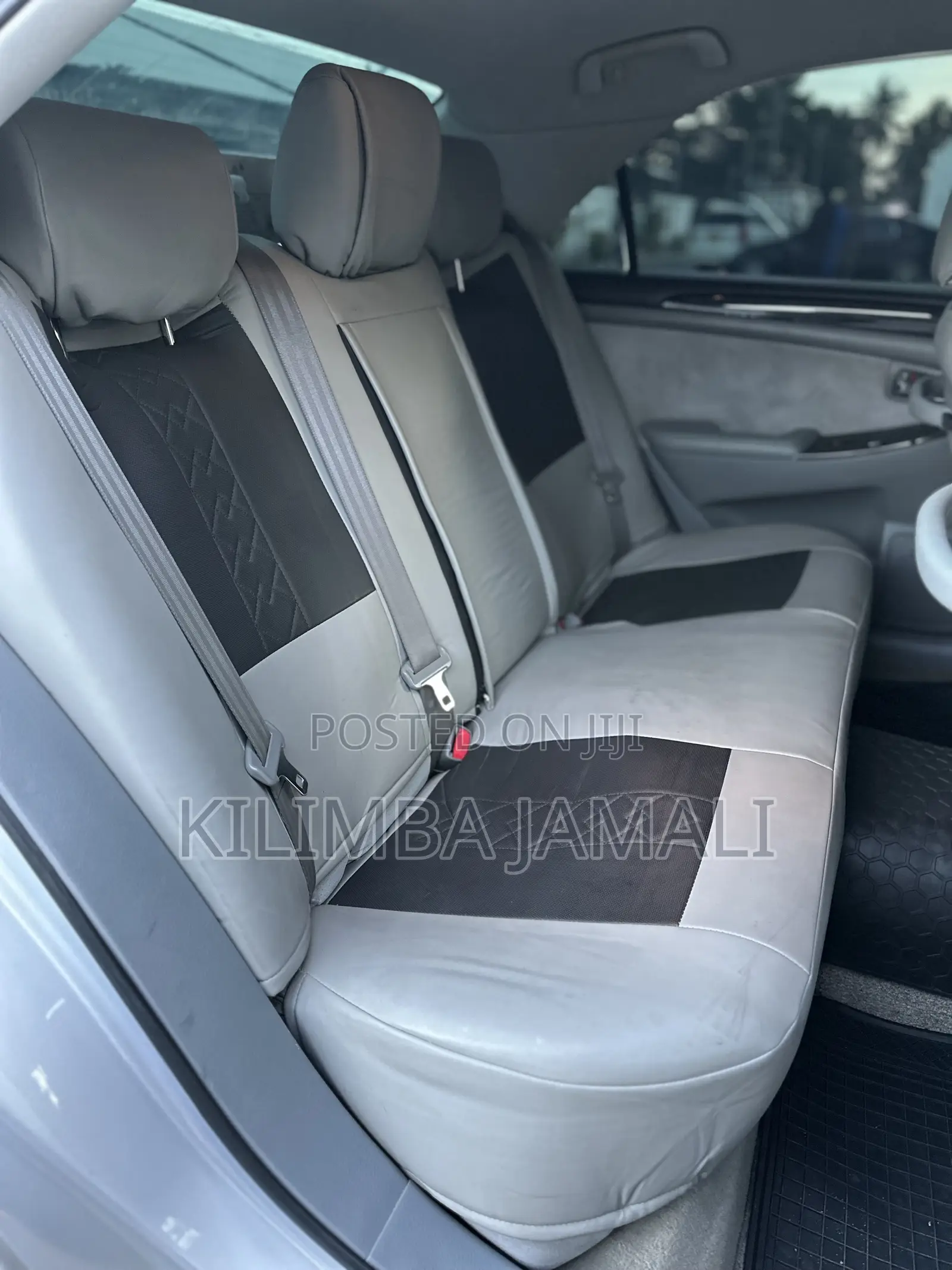 Toyota Crown 2006 Silver