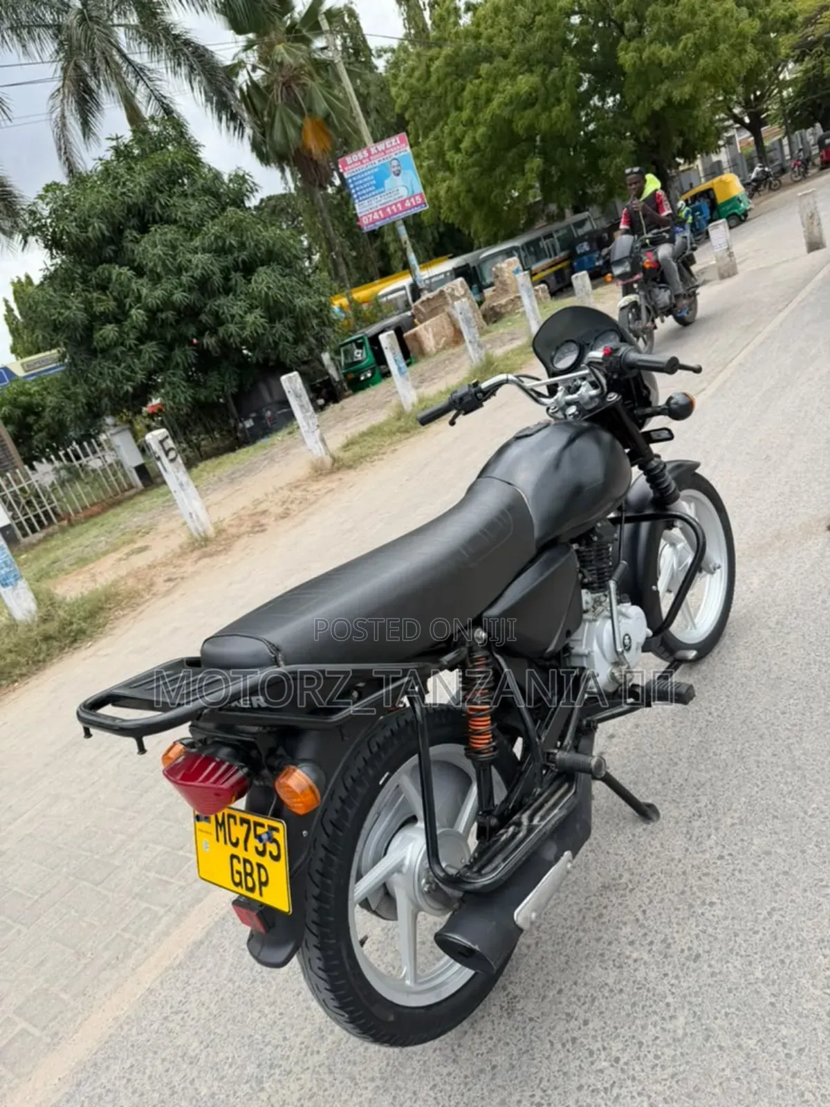 Bajaj Boxer 125 2026 Black