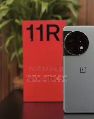 New OnePlus 11R 256 GB Black